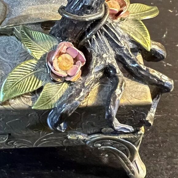 Sweet Romance USA vintage trinket box - Picture 3 of 9